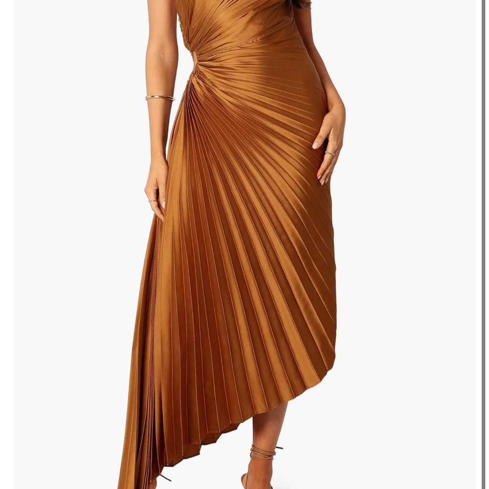 Elegant Pleated Brown Dress, NWT SIZE S